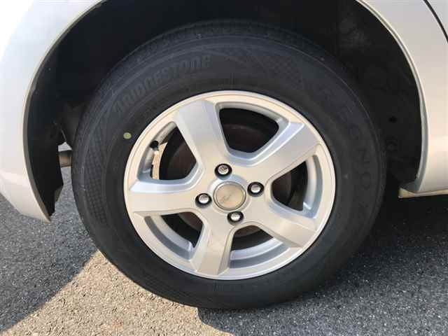 TOYOTA PORTE 2012