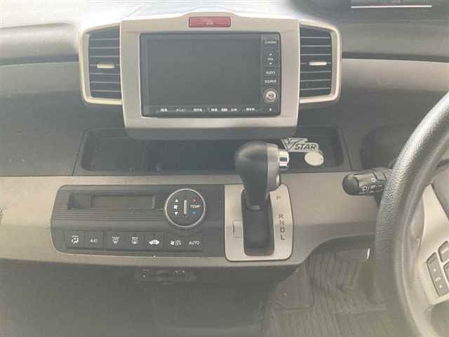 HONDA FREED 2012