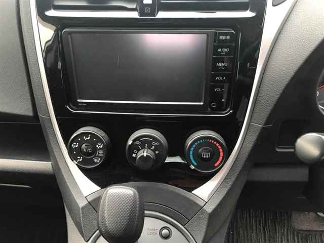 TOYOTA RACTIS 2014