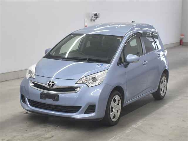 TOYOTA RACTIS 2014