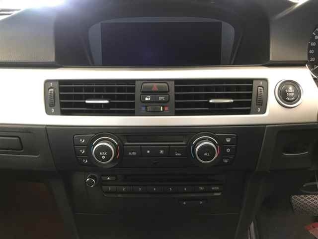 BMW 3 SERIES 2010