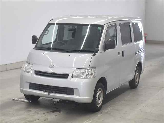 TOYOTA TOWN ACE VAN 2018