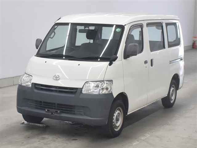 TOYOTA TOWN ACE VAN 2017