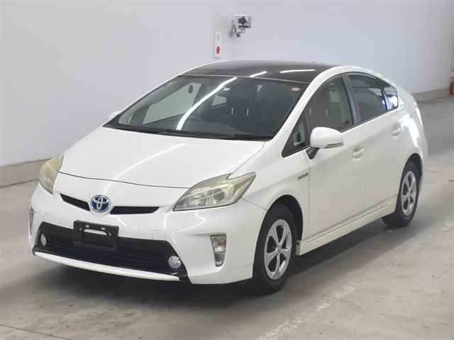 TOYOTA PRIUS 2012