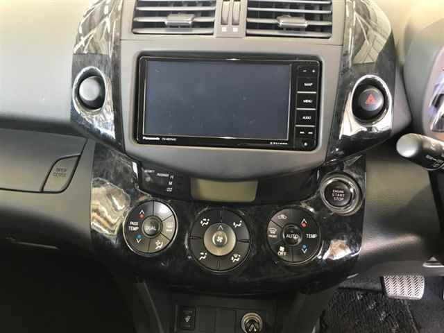 TOYOTA VANGUARD 2011