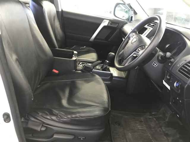 TOYOTA LAND CRUISER PRADO 2018