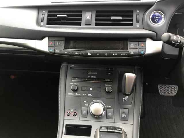 LEXUS CT 2015
