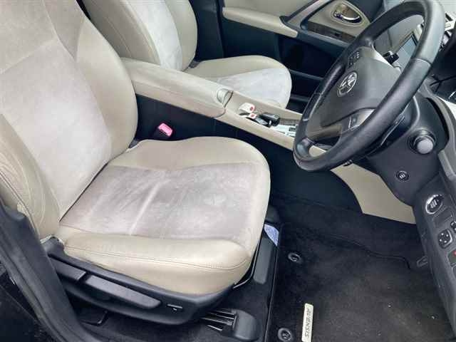 TOYOTA AVENSIS WAGON 2012