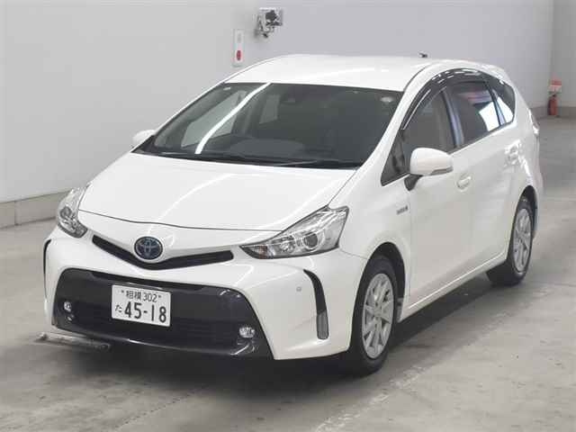 TOYOTA PRIUS ALPHA 2020