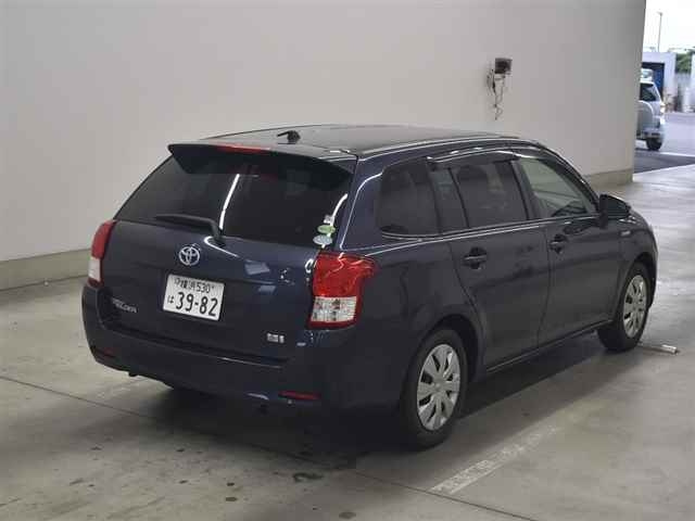 TOYOTA COROLLA FIELDER 2013
