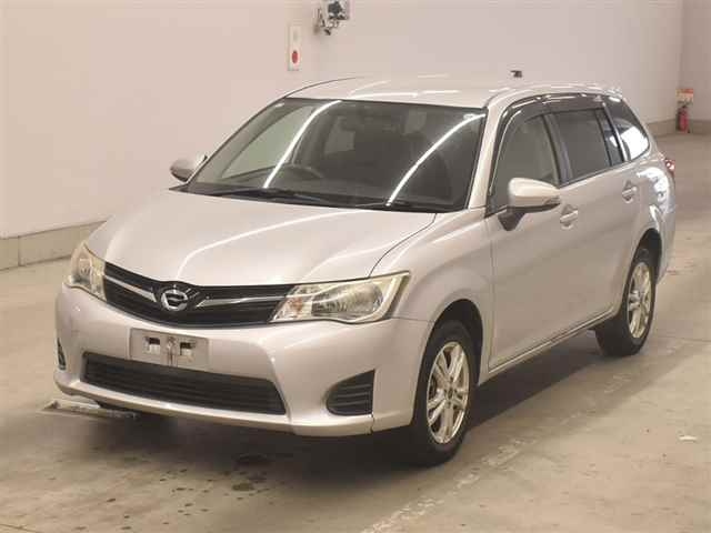 TOYOTA COROLLA FIELDER 2013