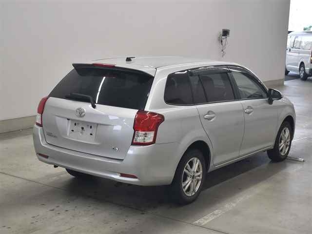 TOYOTA COROLLA FIELDER 2013