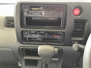 DAIHATSU HIJET VAN 2010