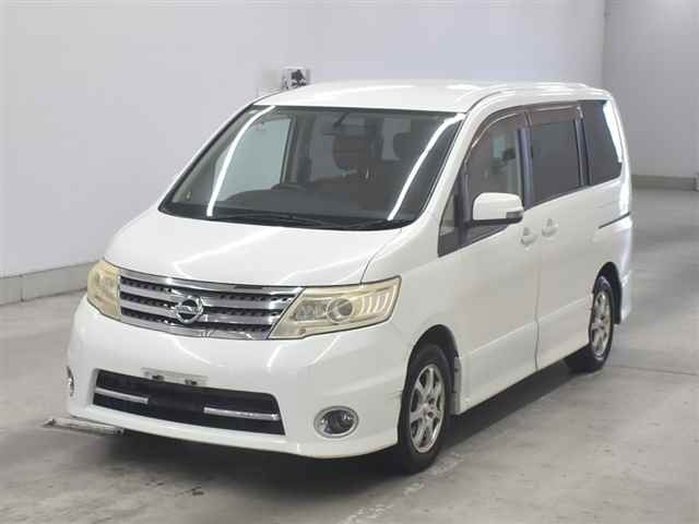 NISSAN SERENA 2010