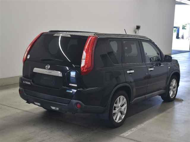 NISSAN X-TRAIL 2010