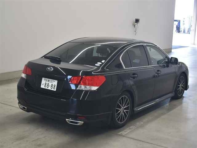 SUBARU LEGACY B4 2010
