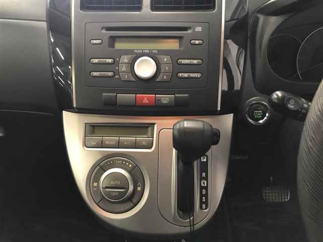 DAIHATSU MIRA 2010