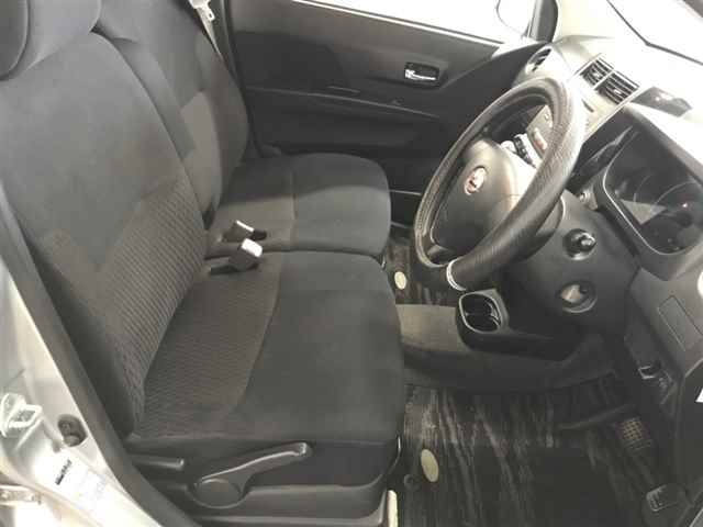 DAIHATSU MIRA 2010