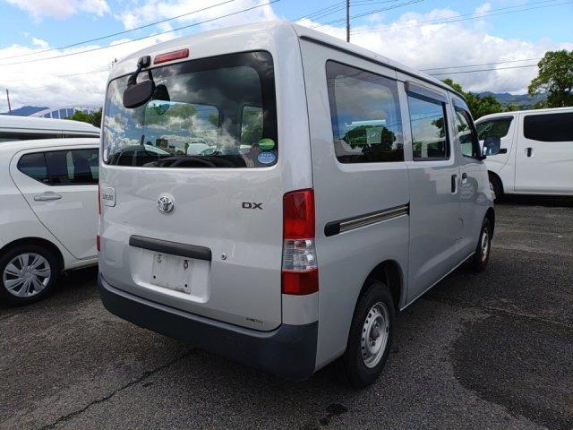 TOYOTA LITE ACE VAN 2018