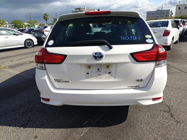 TOYOTA COROLLA FIELDER 2020