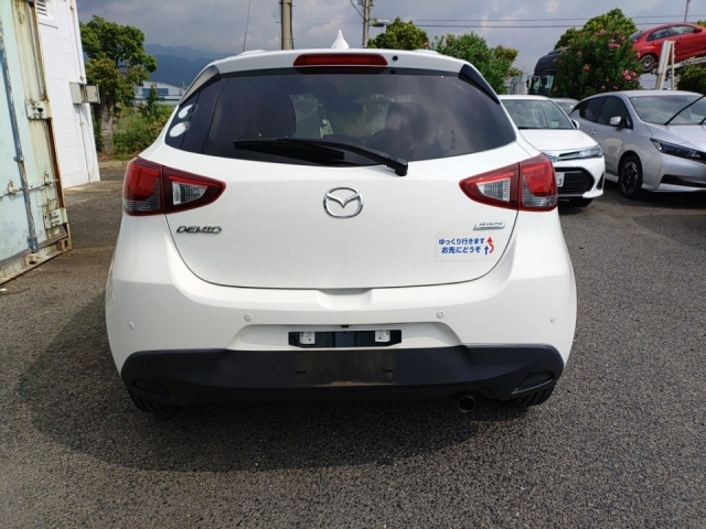 MAZDA DEMIO 2019
