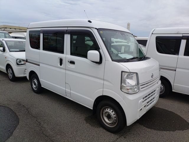 NISSAN CLIPPER VAN 2017