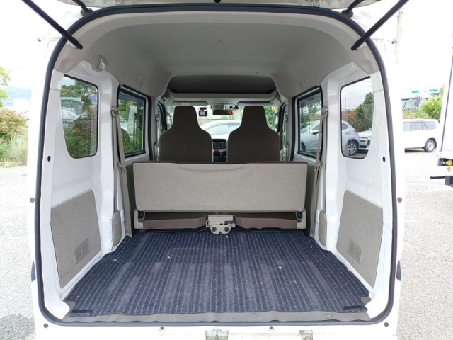 NISSAN CLIPPER VAN 2017