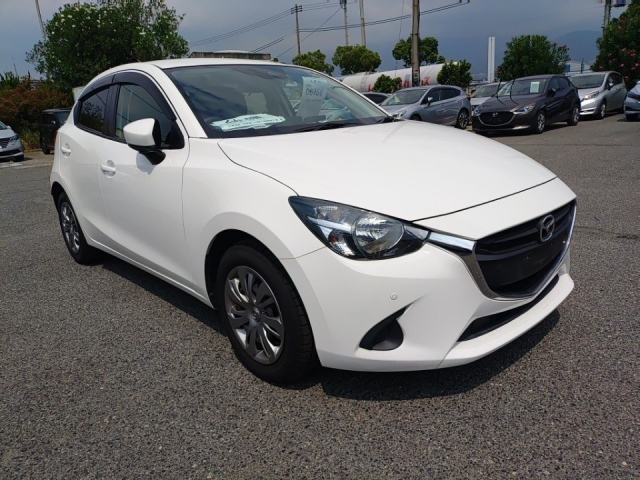 MAZDA DEMIO 2019