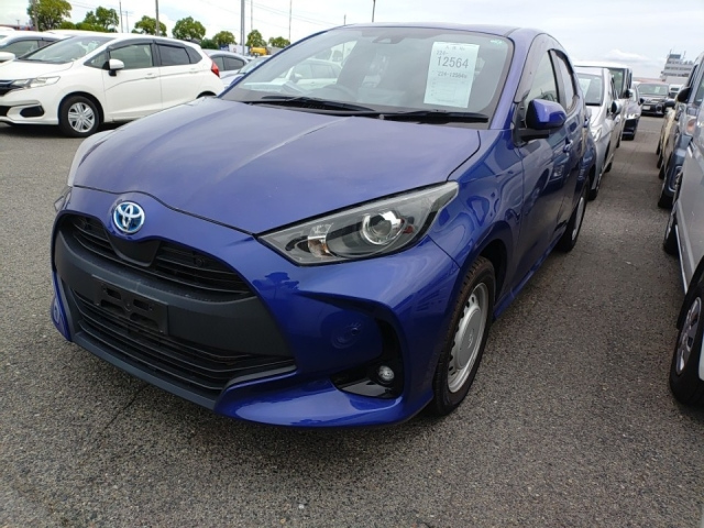 TOYOTA YARIS 2021