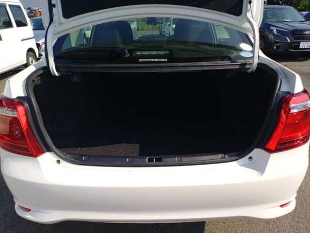 TOYOTA COROLLA AXIO 2018