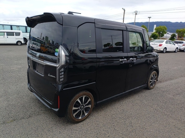 HONDA N BOX 2020