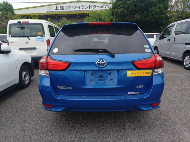 TOYOTA COROLLA FIELDER 2020