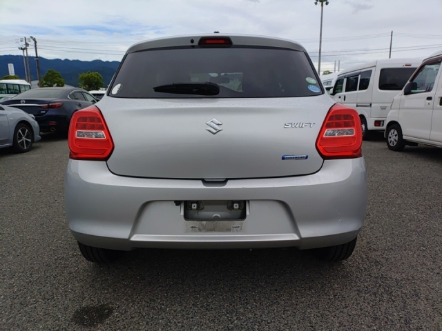 SUZUKI SWIFT 2018