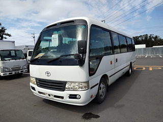 TOYOTA COASTER 2010