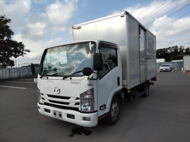 MAZDA TITAN 2018