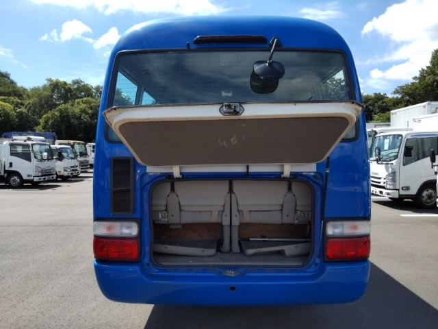 HINO LIESSE 2015