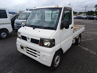 NISSAN CLIPPER TRUCK 2010