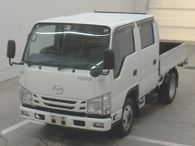 MAZDA TITAN 2017
