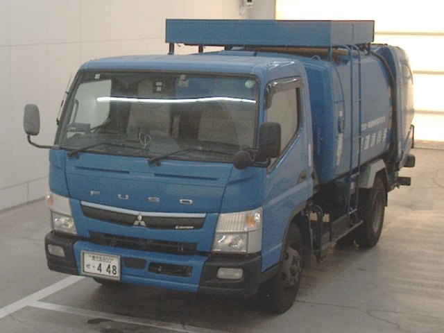 MITSUBISHI CANTER 2020