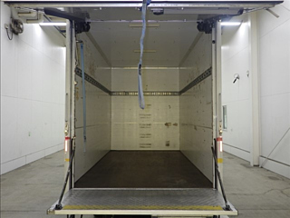NISSAN ATLAS 2015