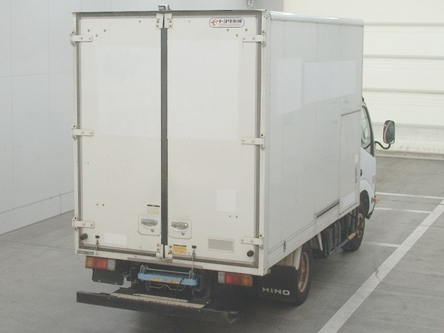 HINO DUTRO 2010