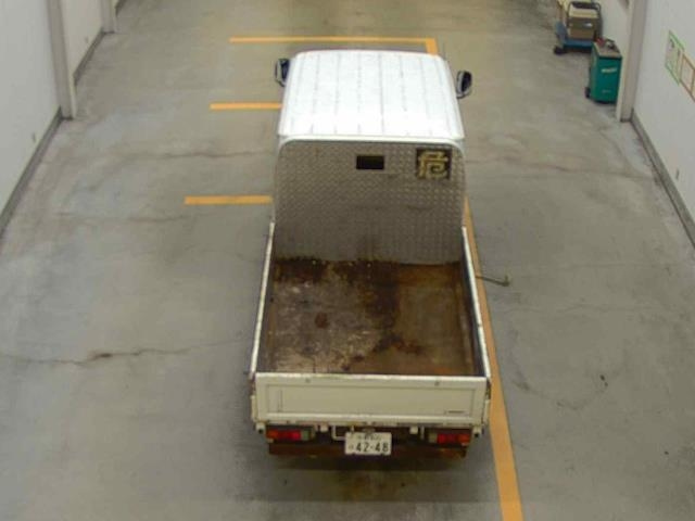 MITSUBISHI CANTER 2010