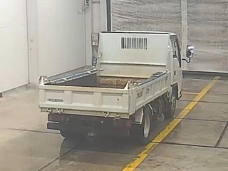 ISUZU ELF 2013
