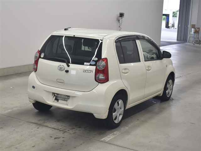 DAIHATSU BOON 2010
