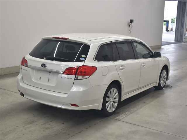 SUBARU LEGACY 2010