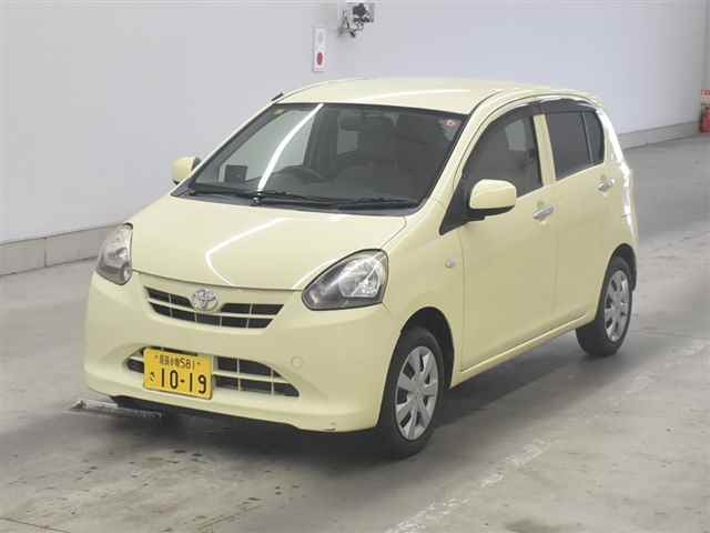 TOYOTA PIXIS EPOCH 2012
