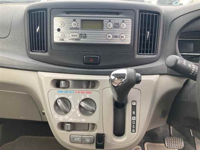 TOYOTA PIXIS EPOCH 2012