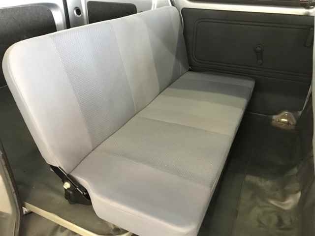 DAIHATSU HIJET VAN 2011