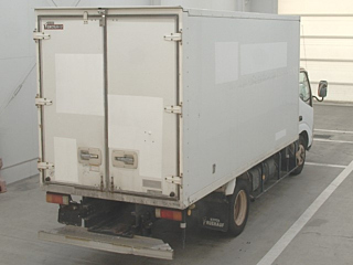 TOYOTA DYNA 2009