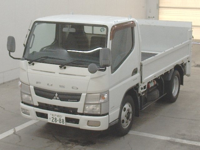 MITSUBISHI CANTER 2011